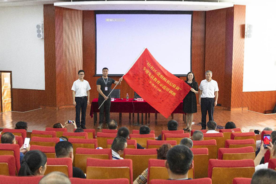 图片2.png 图片2.png